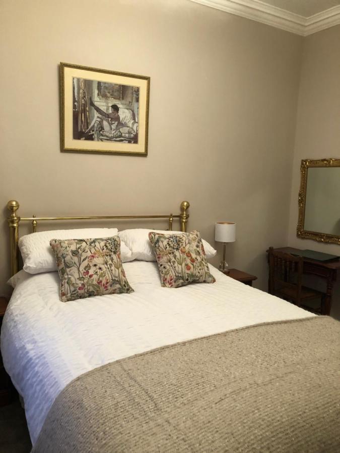 The Old Lodge Guest House Lincoln Ngoại thất bức ảnh